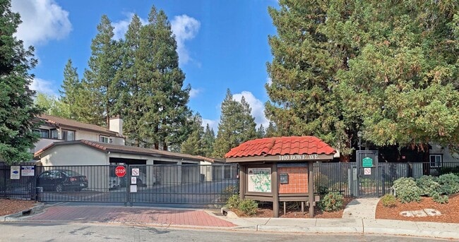 1400 Bowe Ave in Santa Clara, CA - Building Photo - Building Photo