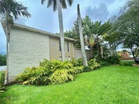 6310 SW 79th St - 10