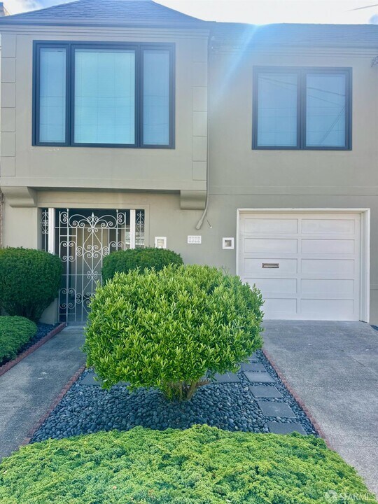 2322 39th Ave in San Francisco, CA - Building Photo