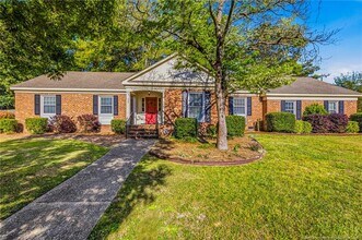 325 Northview Dr in Fayetteville, NC - Building Photo - Building Photo