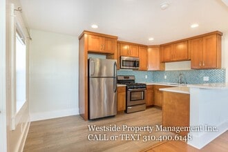 1491 Allison Ave in Los Angeles, CA - Building Photo - Building Photo