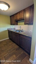 107 San Juan Cir in Melbourne, FL - Foto de edificio - Building Photo