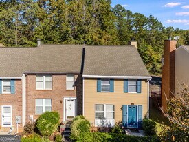 6413 Wedgewood Trce in Tucker, GA - Building Photo