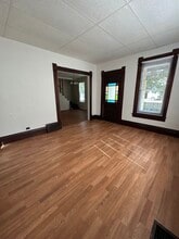 500 W Walnut St in Fairbury, IL - Building Photo - Building Photo