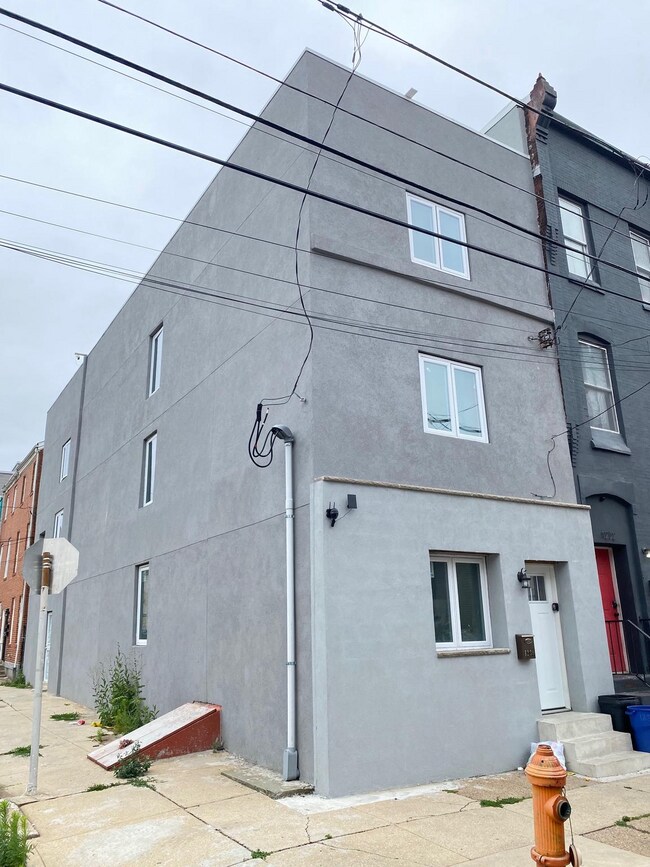 1230 N 15th St, Unit #3 photo'