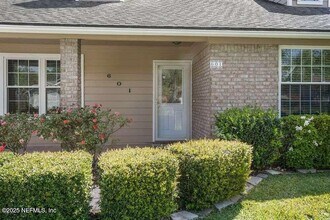 601 Robert Livingston St in Orange Park, FL - Building Photo - Building Photo