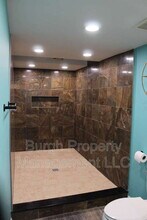 5114 Lotus Wy in Pittsburgh, PA - Building Photo - Building Photo