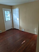 608 N James St in Champaign, IL - Building Photo - Building Photo