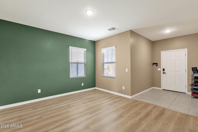 13330 E Sunflower Ln in Florence, AZ - Building Photo - Building Photo