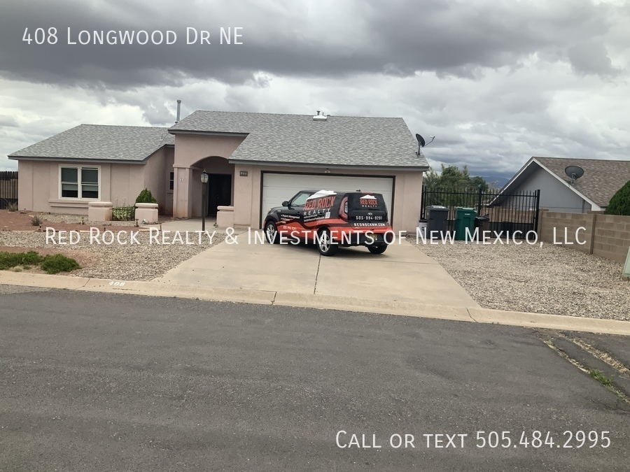 408 Longwood Dr NE in Rio Rancho, NM - Building Photo