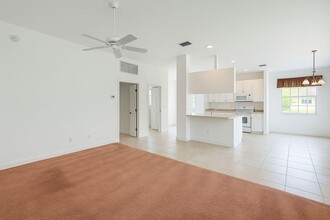 12040 SW Elsinore Dr in Port St. Lucie, FL - Building Photo - Building Photo