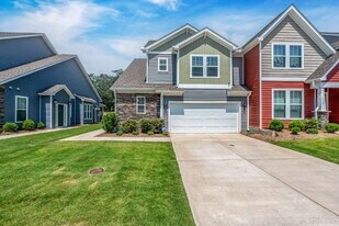 117 Creekhaven Ln in Taylors, SC - Building Photo