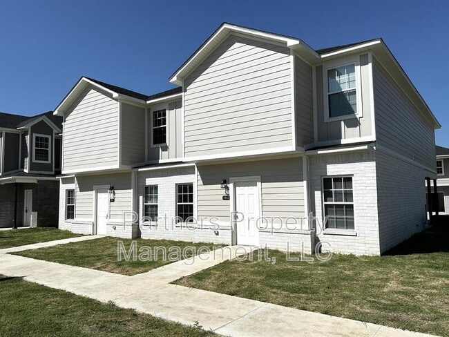 779 S Amarillo Ave in Fayetteville, AR - Building Photo - Building Photo