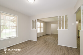 4315 Tanglebrook Dr in Florissant, MO - Building Photo - Building Photo