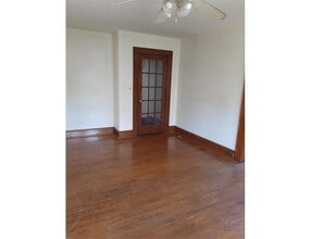 179 sherwood ave in Bridgeport, CT - Foto de edificio - Building Photo