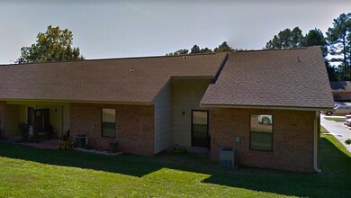 1276 State Hwy 155 in Gilmer, TX - Building Photo - Building Photo