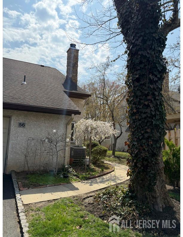 56 Thoreau Dr in Plainsboro, NJ - Building Photo - Building Photo