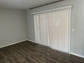 604 Princeton St in Brandon, FL - Building Photo - Building Photo