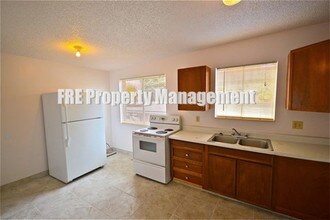 1629 Talisman Cir N-Unit -1629-B in Salt Lake City, UT - Building Photo - Building Photo
