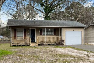 281 Lu Ln in Riverdale, GA - Building Photo