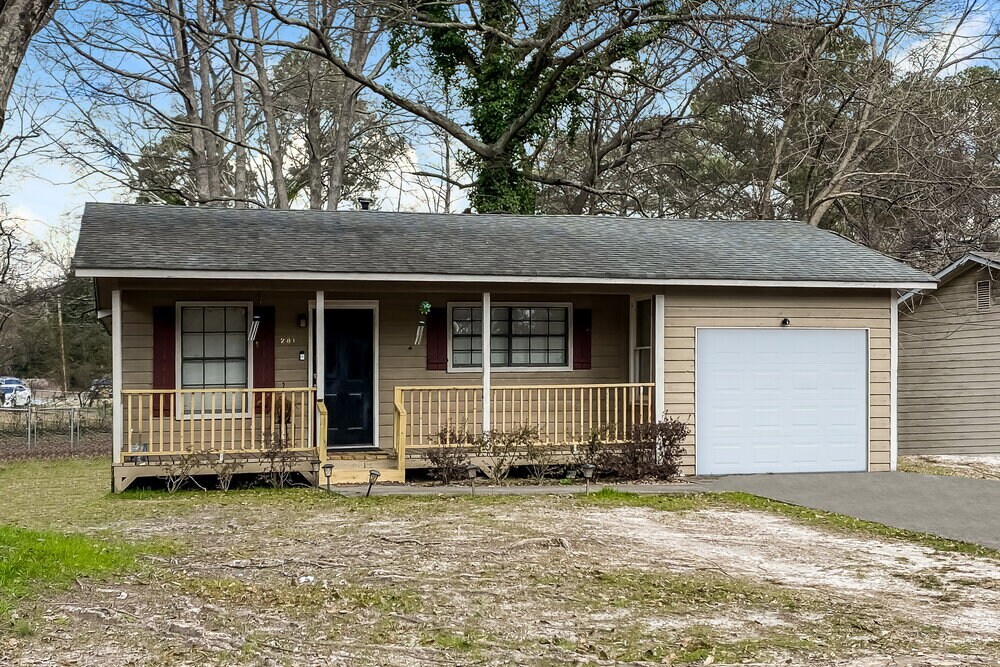 281 Lu Ln in Riverdale, GA - Building Photo