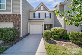 2519 Early Flight Dr in Charlotte, NC - Building Photo - Building Photo