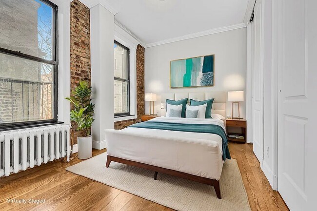 232 Elizabeth St in New York, NY - Building Photo - Building Photo
