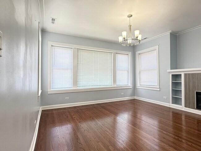 3615 N Troy St in Chicago, IL - Building Photo - Building Photo