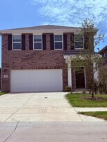223 Pennsylvania Ave in Princeton, TX - Building Photo