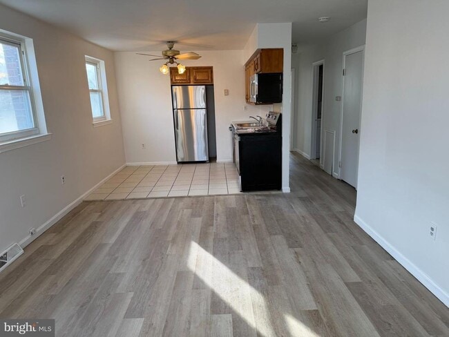 132 N Church St in Clifton Heights, PA - Building Photo - Building Photo