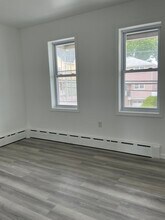 42 Lanza Ave, Unit 2 in Garfield, NJ - Building Photo - Building Photo