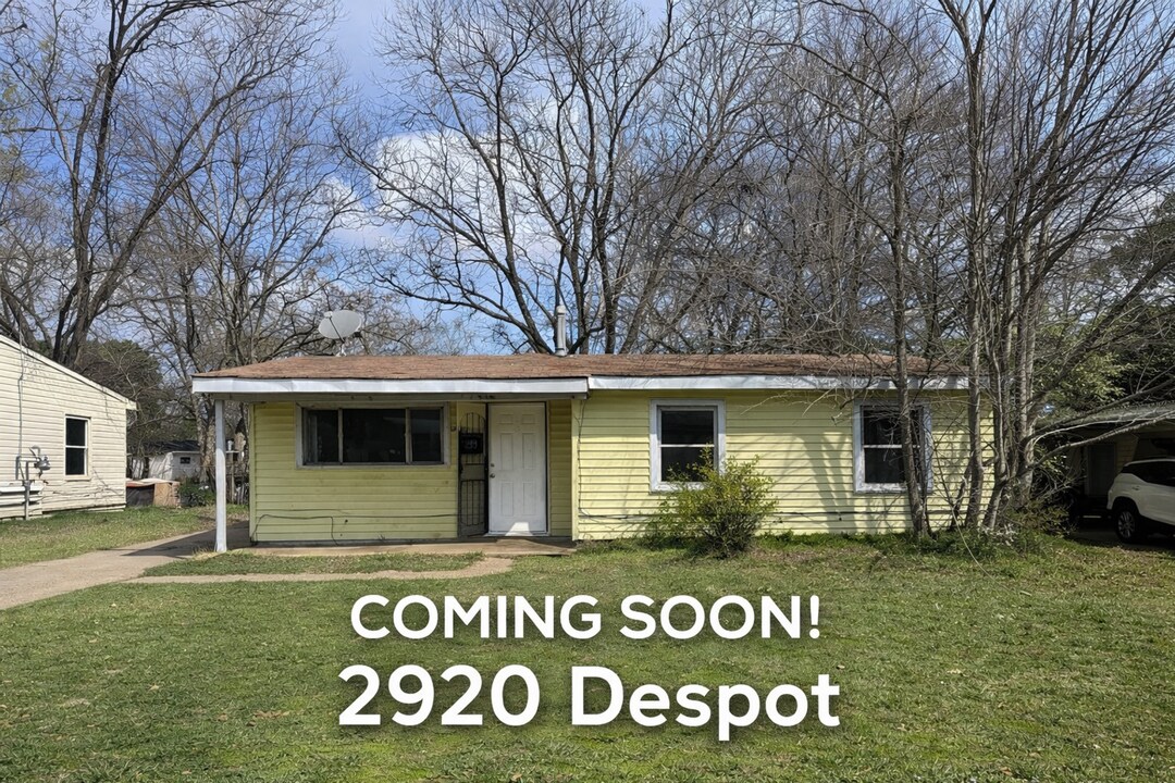 2920 Despot Rd in Shreveport, LA - Building Photo