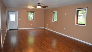 4505 Diamond Dr in Madison, WI - Building Photo - Building Photo