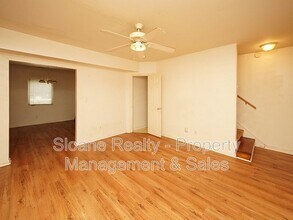 21 Hester St in Charleston, SC - Building Photo - Building Photo