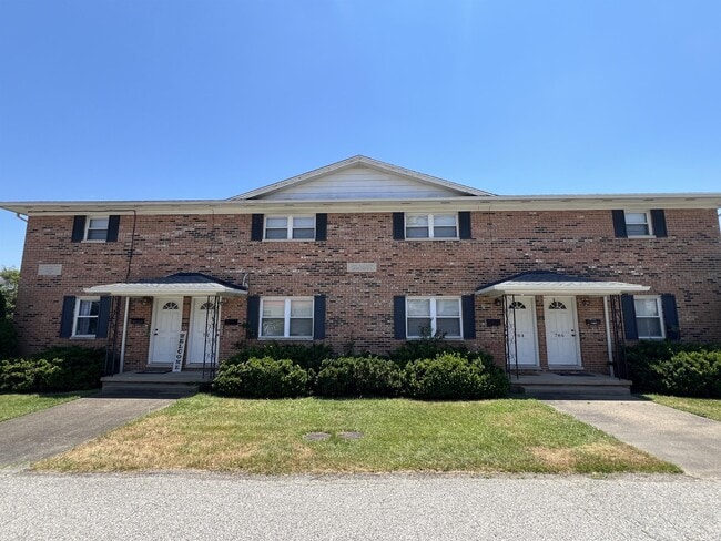 property at 782 Mohawk Dr