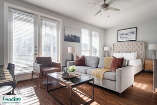 4300 Cromwell Dr in Kyle, TX - Building Photo