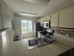 2233 San Marco Rd in Marco Island, FL - Building Photo - Building Photo