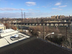 526 N 31st St in Philadelphia, PA - Foto de edificio - Building Photo