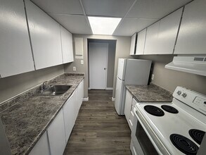 457 Albert St in Waterloo, ON - Building Photo - Building Photo