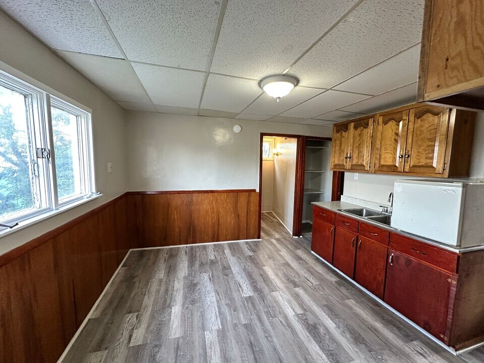 82 Swinburne St in Buffalo, NY - Building Photo