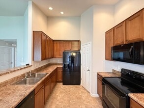4433 Paula Dr in Winston-Salem, NC - Building Photo - Building Photo