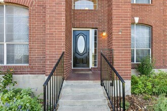 6805 Breezy Pass in Austin, TX - Building Photo - Building Photo