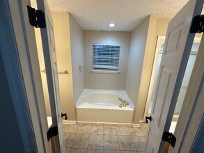 303 Oak Meadow Ln in Mount Juliet, TN - Building Photo - Building Photo