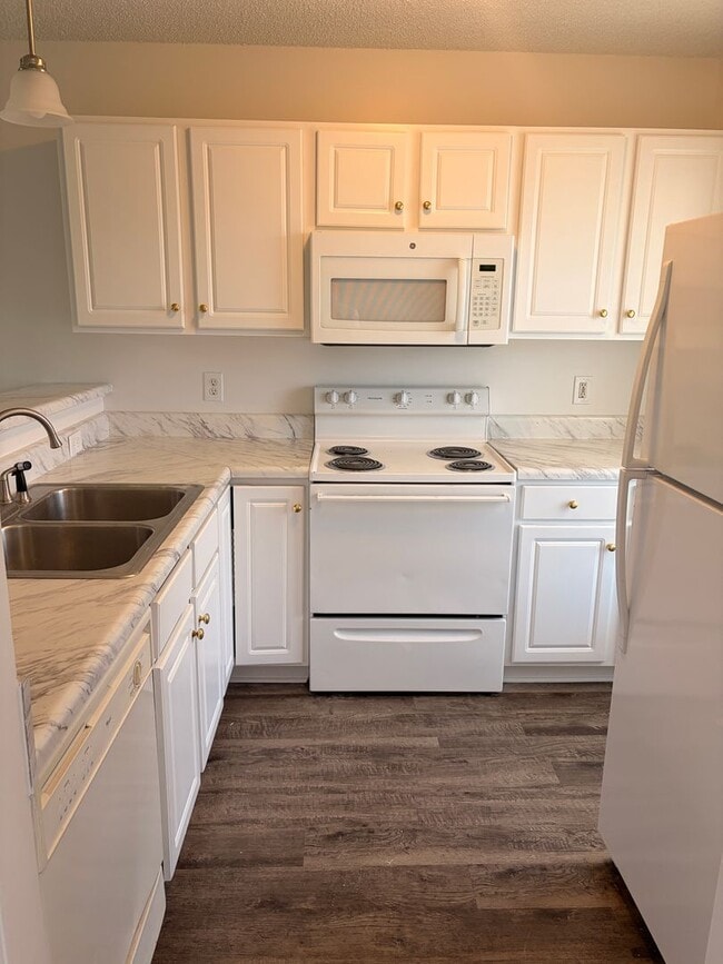 4617 McClelland Dr in Wilmington, NC - Building Photo - Building Photo