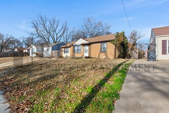 4514 Vesta Dr in Wichita, KS - Building Photo - Building Photo
