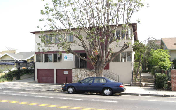 Normadie Arms Apartments in Los Angeles, CA - Building Photo