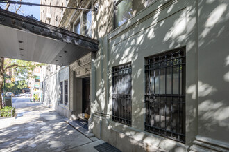 2270-2276 Broadway in New York, NY - Foto de edificio - Building Photo