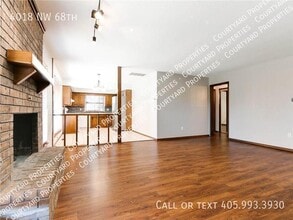 4018 NW 68th St in Oklahoma City, OK - Building Photo - Building Photo
