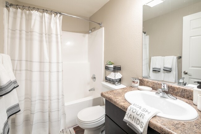 Ascend2300 in Carlsbad, CA - Building Photo - Building Photo