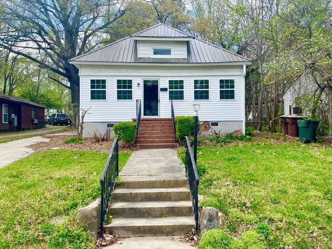 1004 Highland Ave-Unit -Unit A in Greensboro, NC - Building Photo - Building Photo